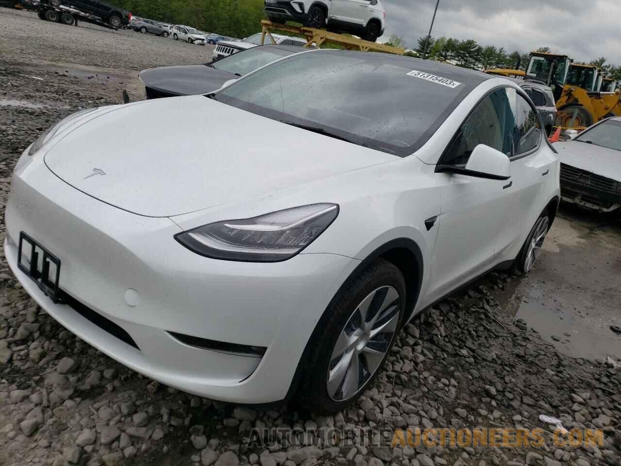 5YJYGAEE6MF229637 TESLA MODEL Y 2021