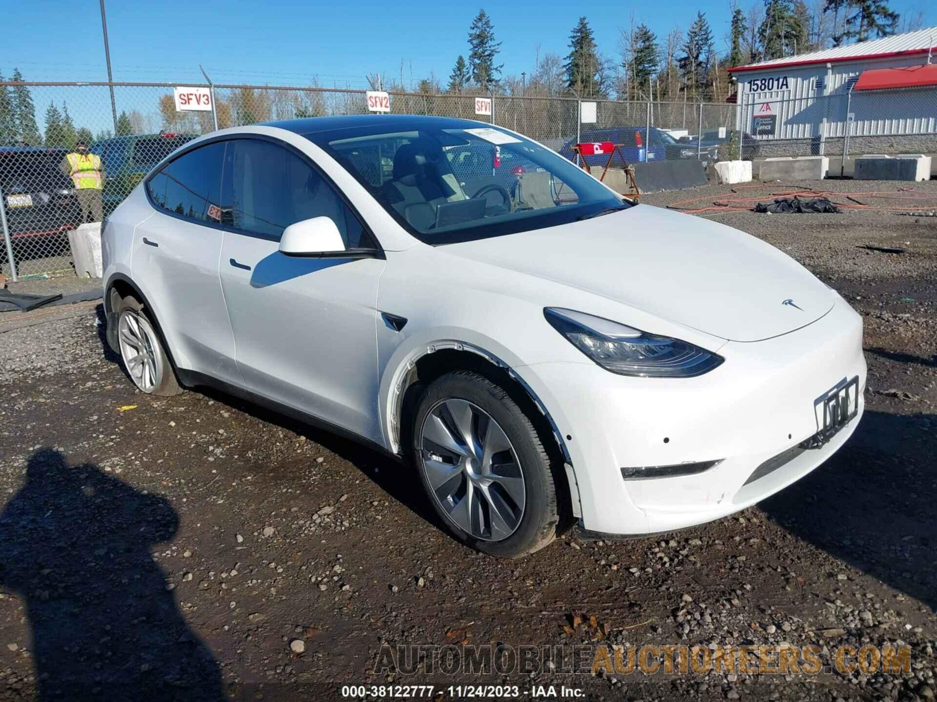 5YJYGAEE6MF286307 TESLA MODEL Y 2021