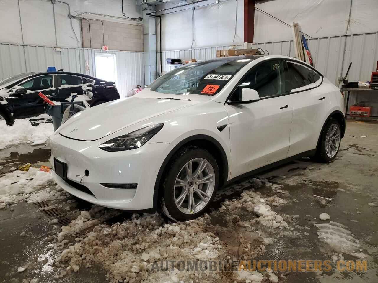 5YJYGAEE6MF300514 TESLA MODEL Y 2021