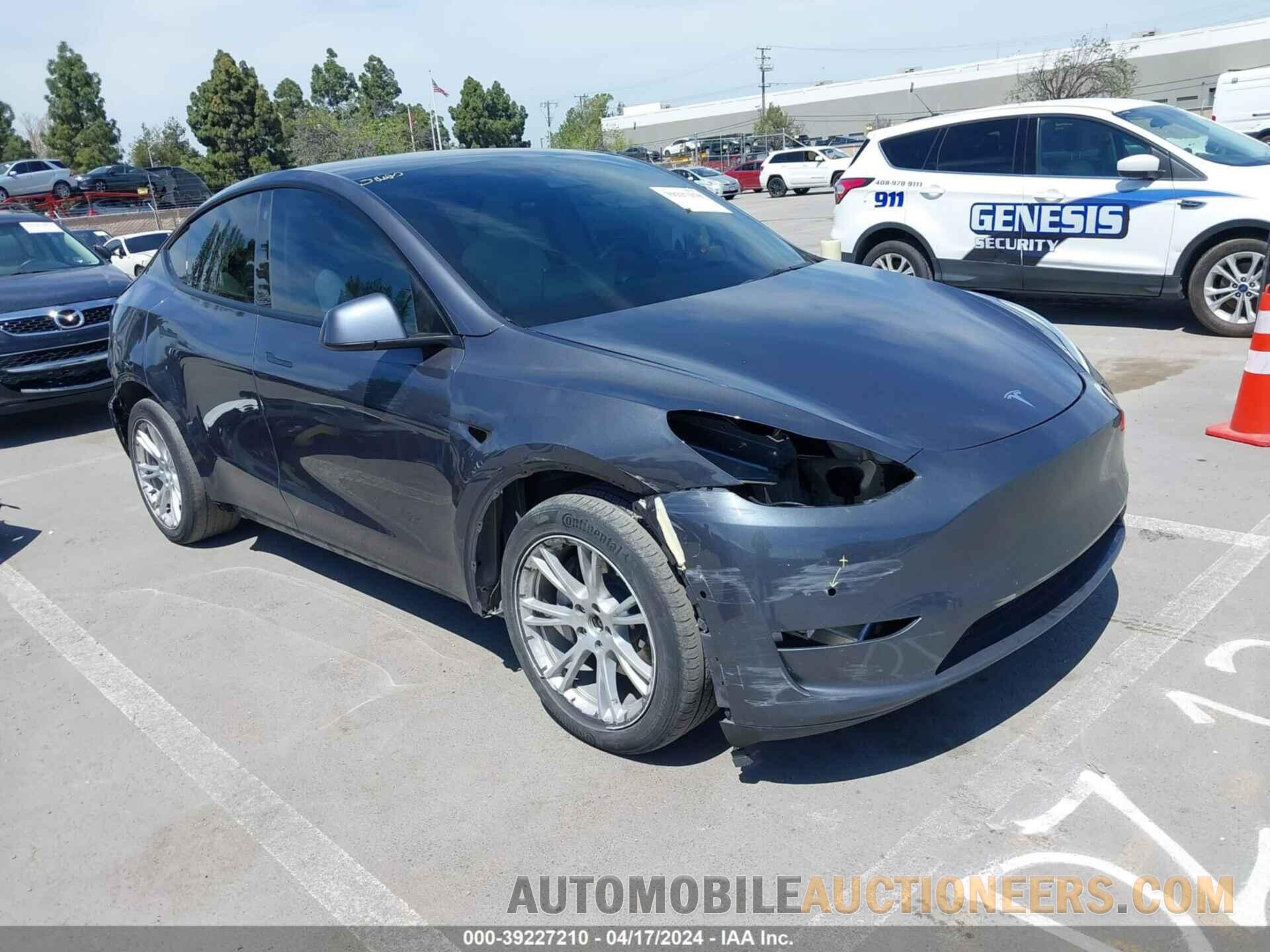 5YJYGAEE7MF144855 TESLA MODEL Y 2021