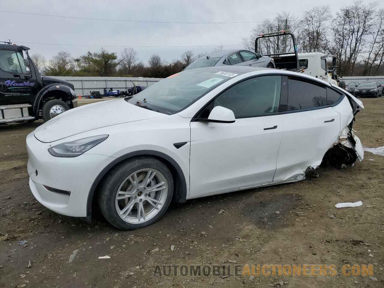 5YJYGAEE7MF145486 TESLA MODEL Y 2021