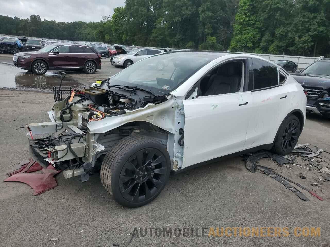 5YJYGAEE7MF174891 TESLA MODEL Y 2021