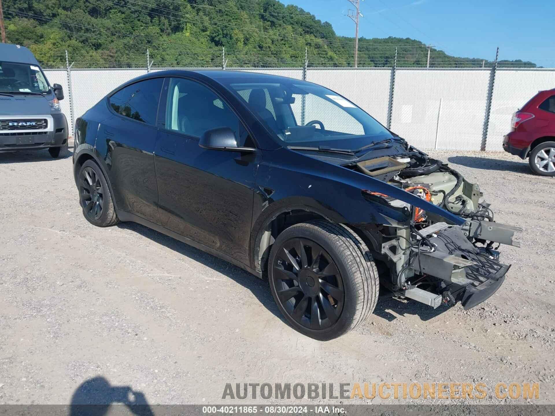 5YJYGAEE7MF208389 TESLA MODEL Y 2021