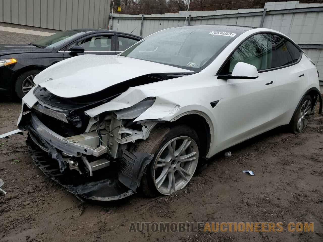 5YJYGAEE7MF267412 TESLA MODEL Y 2021