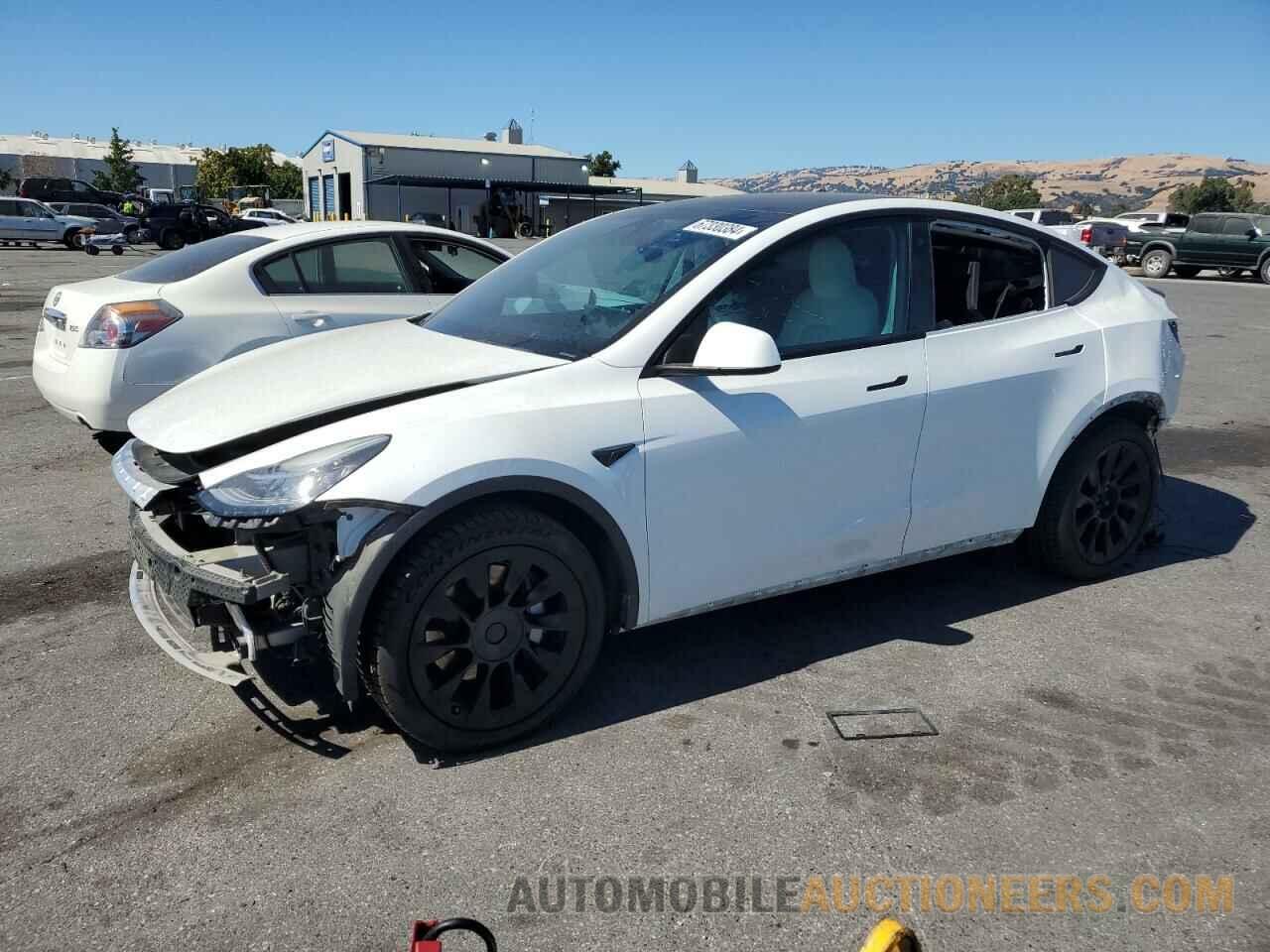 5YJYGAEE7MF283173 TESLA MODEL Y 2021