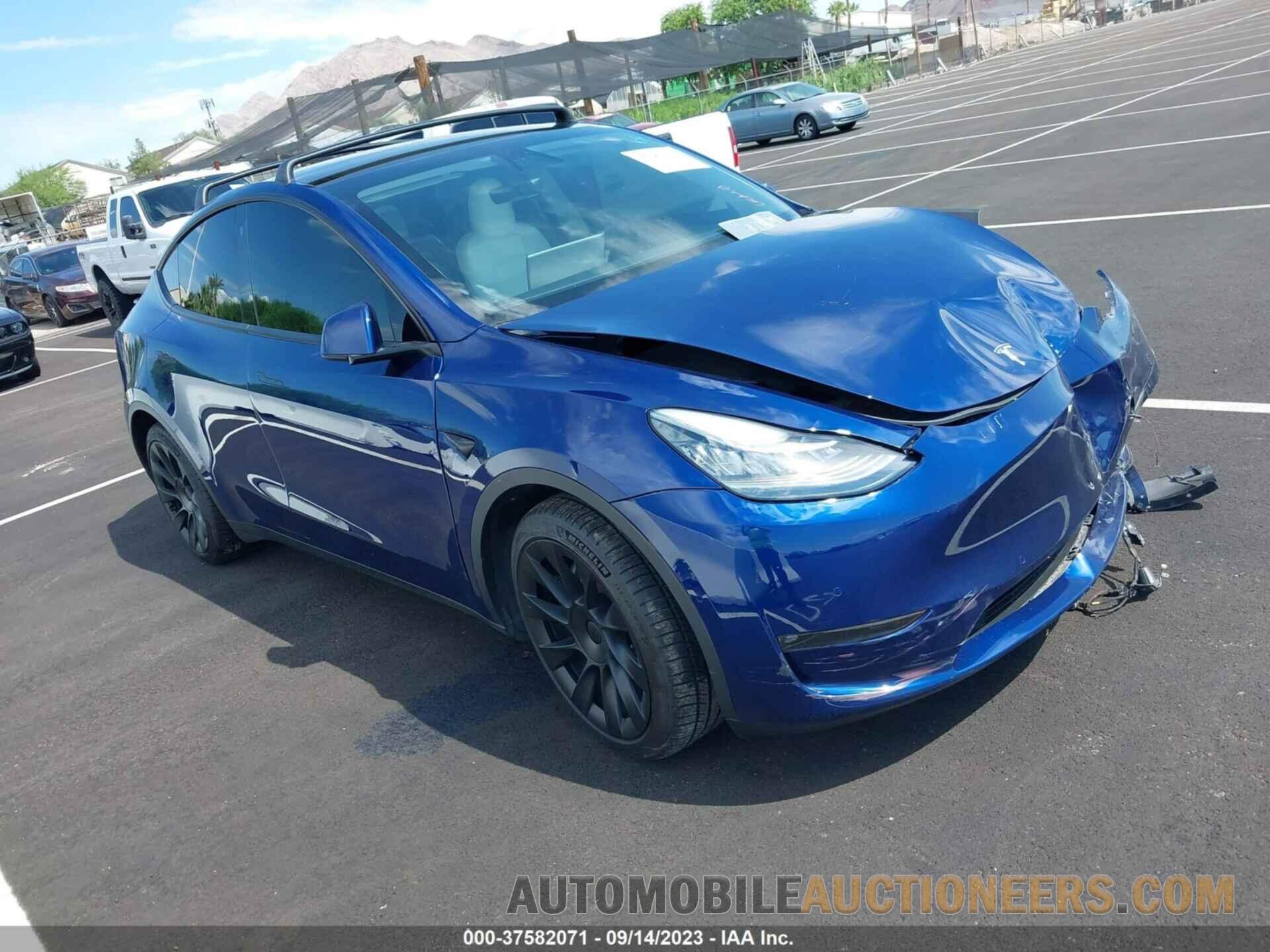 5YJYGAEE8MF215609 TESLA MODEL Y 2021