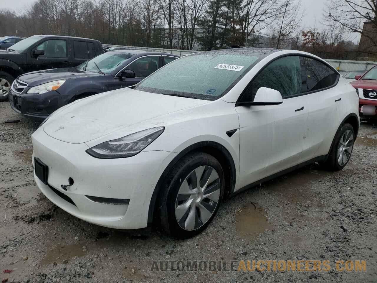 5YJYGAEE8MF250392 TESLA MODEL Y 2021