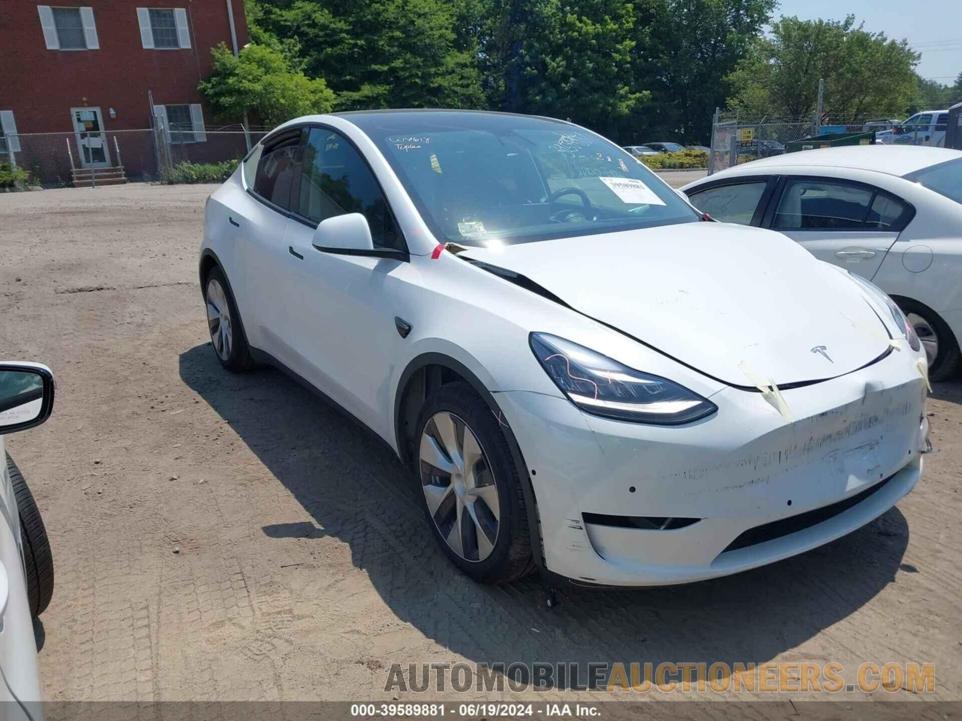 5YJYGAEE9MF112618 TESLA MODEL Y 2021