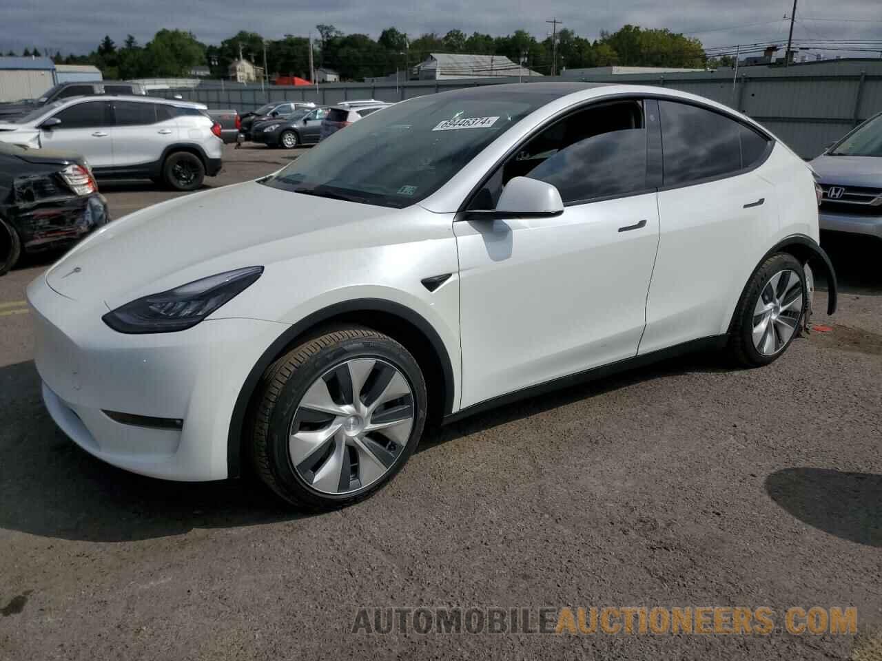 5YJYGAEE9MF135087 TESLA MODEL Y 2021