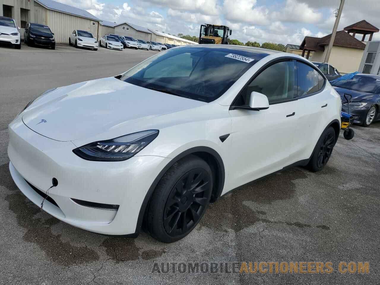 5YJYGAEE9MF143044 TESLA MODEL Y 2021