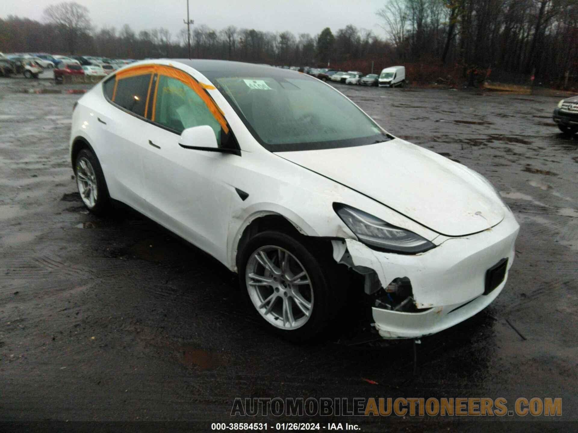 5YJYGAEE9MF145991 TESLA MODEL Y 2021