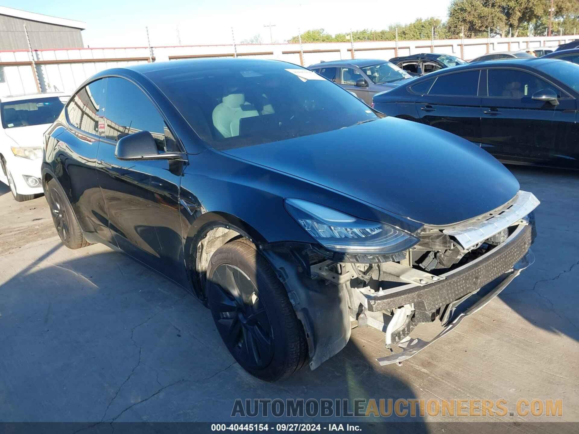 5YJYGAEE9MF153900 TESLA MODEL Y 2021