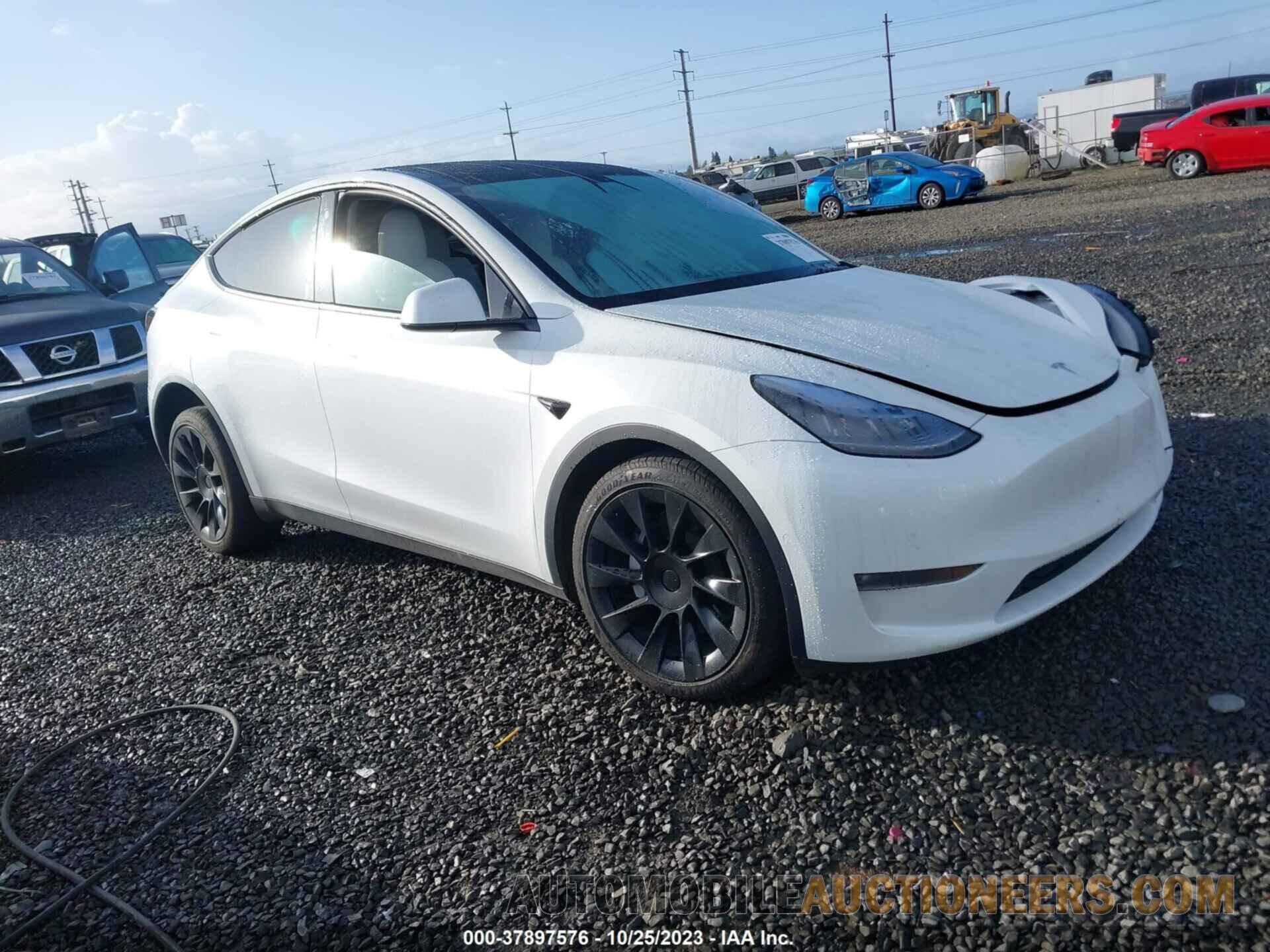 5YJYGAEE9MF157445 TESLA MODEL Y 2021