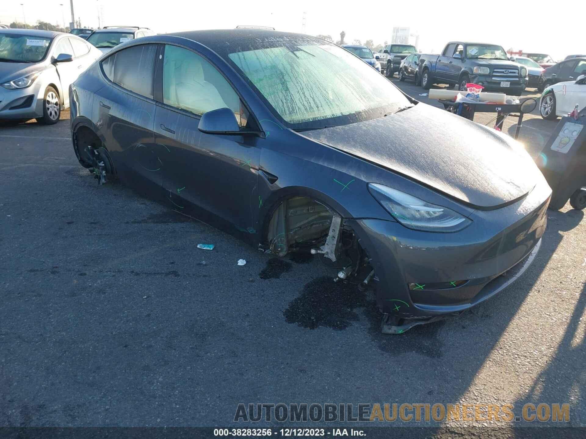 5YJYGAEE9MF216171 TESLA MODEL Y 2021