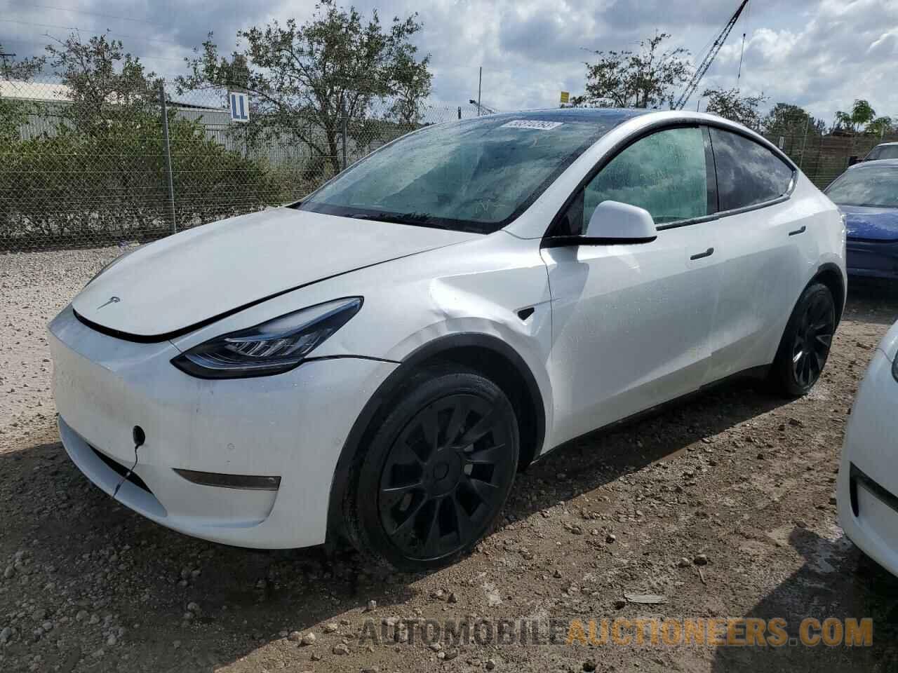 5YJYGAEE9MF259411 TESLA MODEL Y 2021