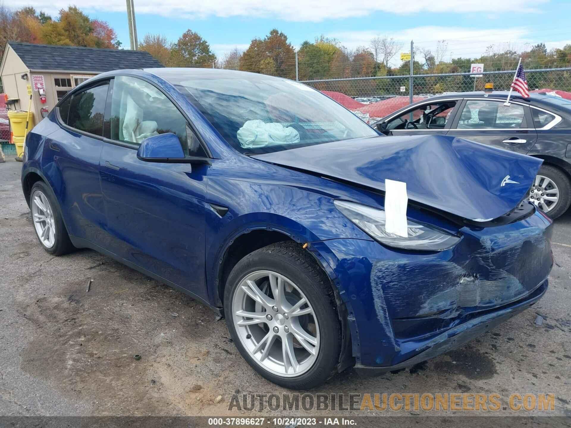 5YJYGAEEXMF211464 TESLA MODEL Y 2021