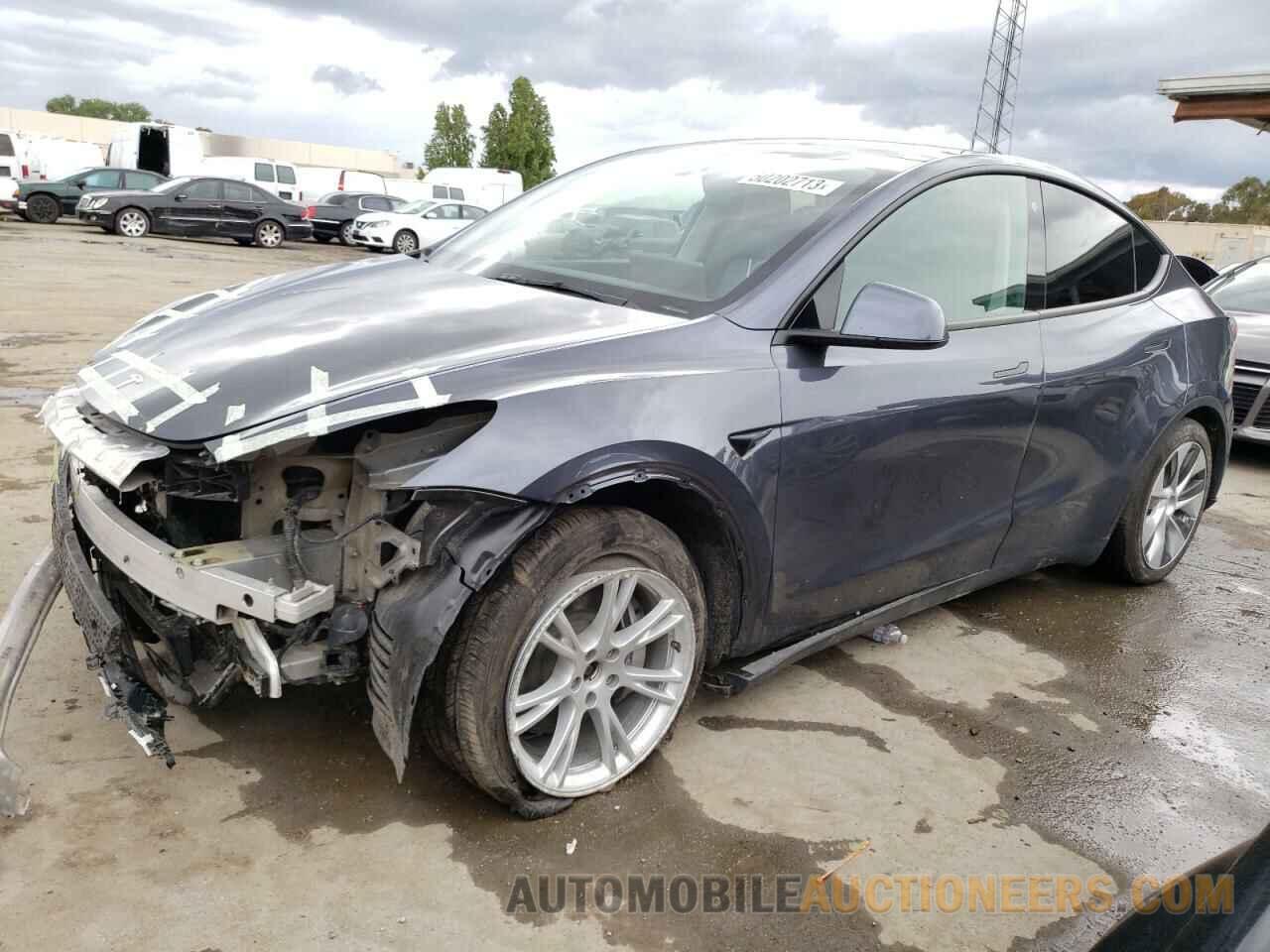 5YJYGAEEXMF214025 TESLA MODEL Y 2021