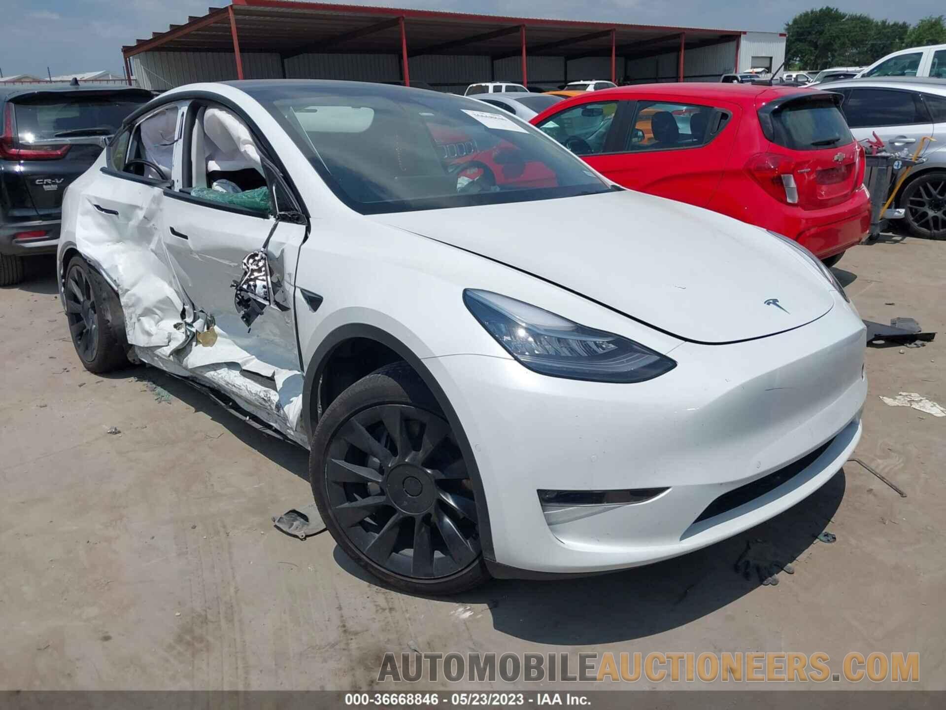 5YJYGAEEXMF294782 TESLA MODEL Y 2021