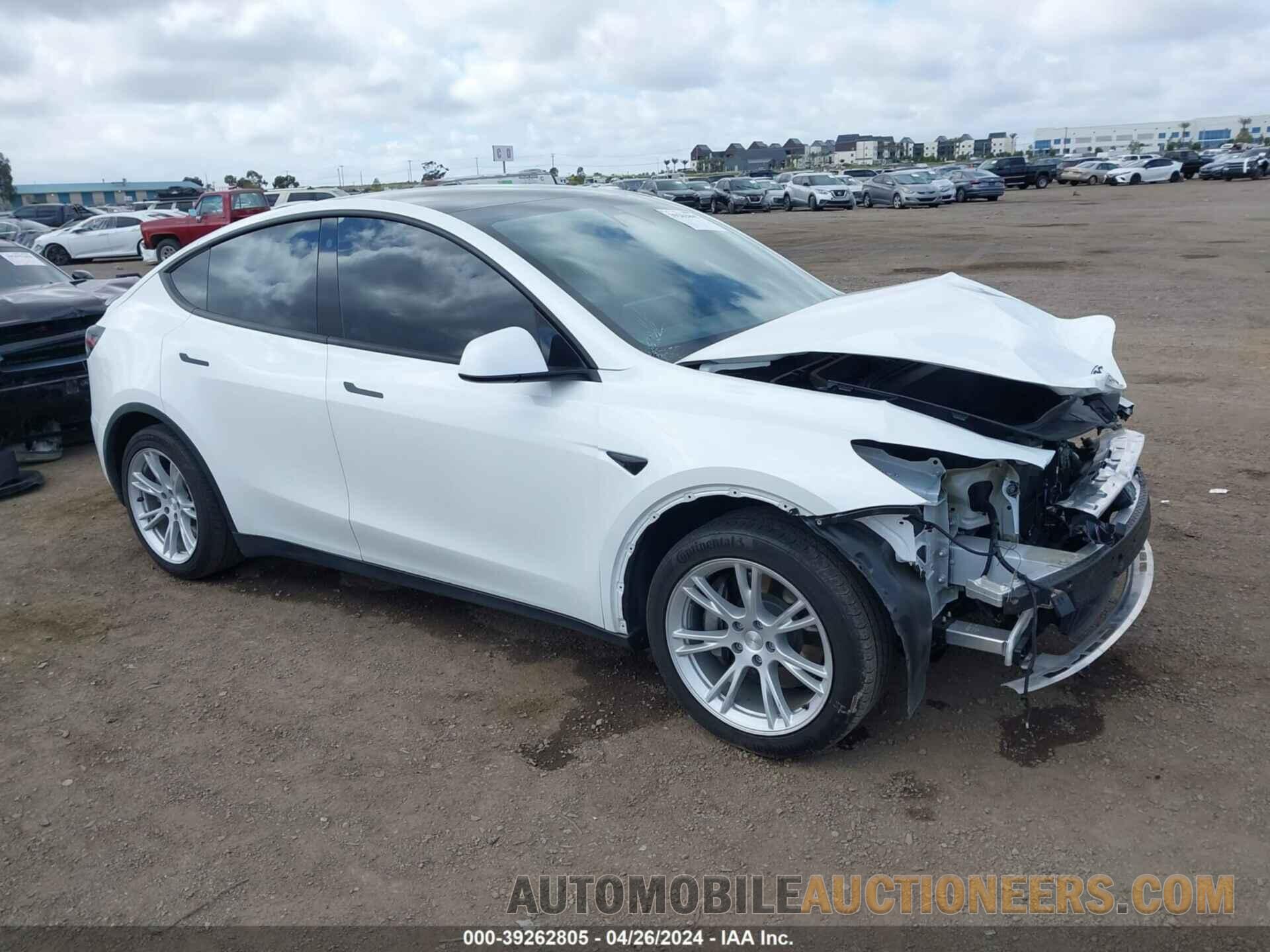 5YJYGDED0MF163143 TESLA MODEL Y 2021