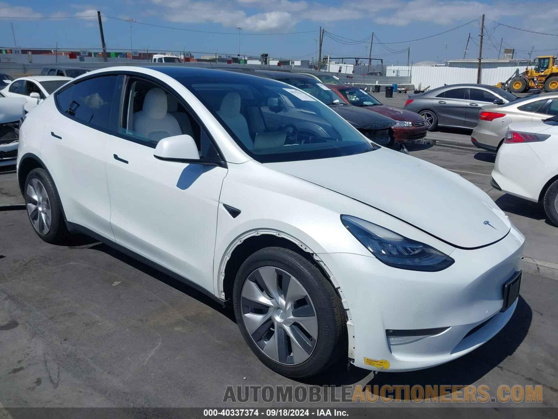 5YJYGDED0MF163207 TESLA MODEL Y 2021