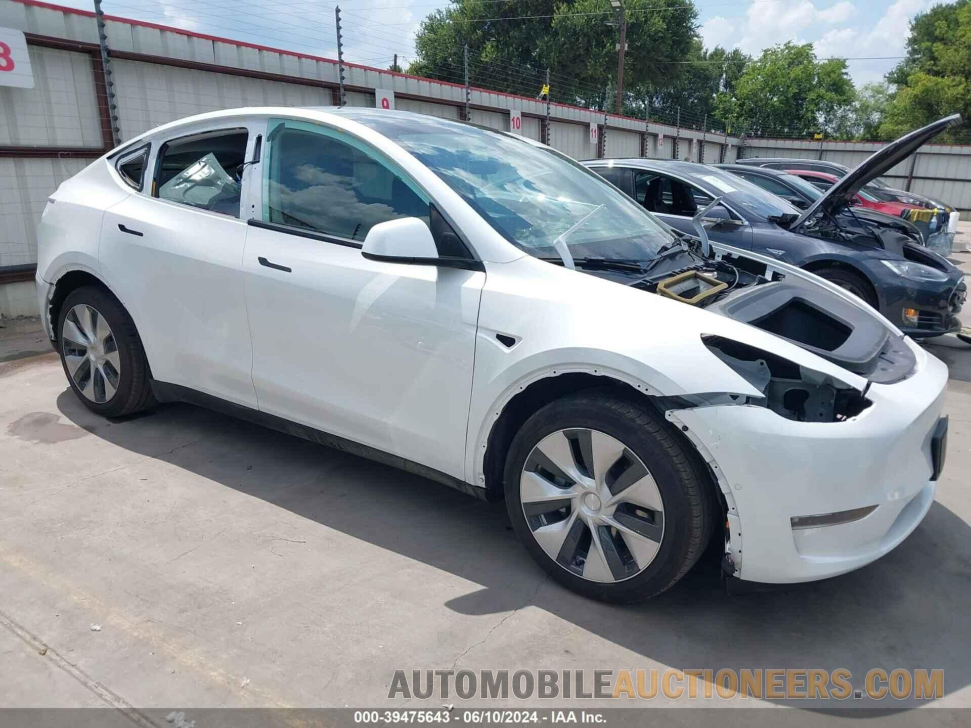 5YJYGDED2MF107270 TESLA MODEL Y 2021