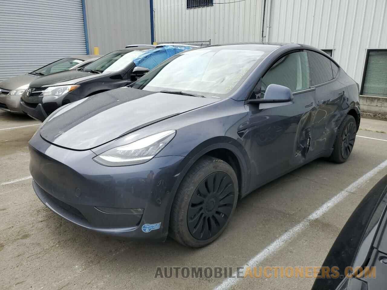 5YJYGDED2MF109407 TESLA MODEL Y 2021