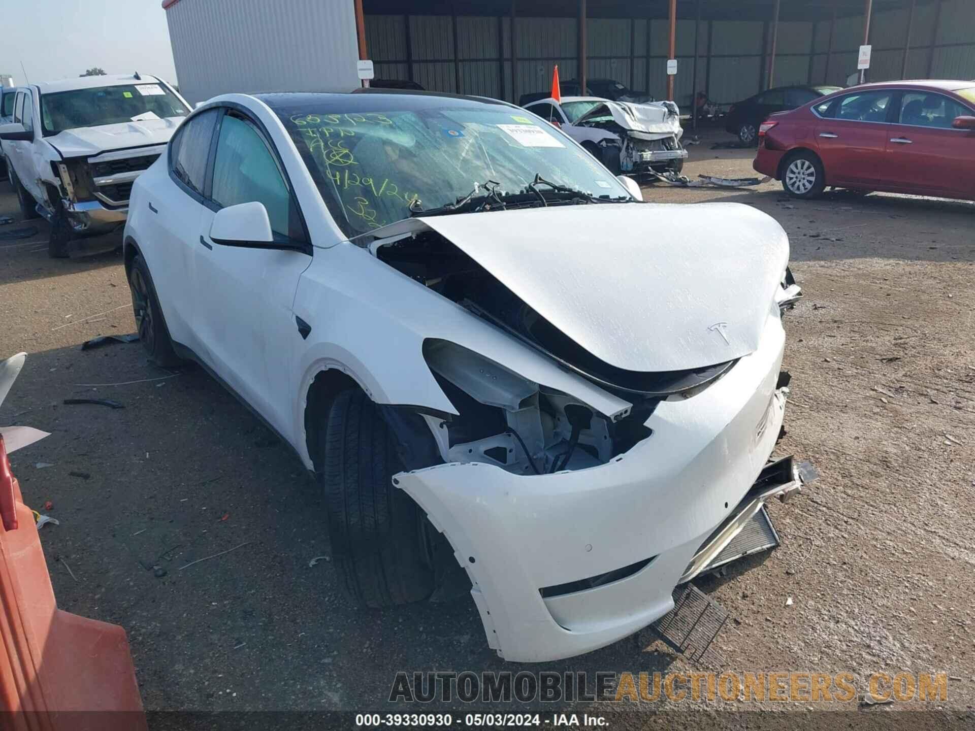 5YJYGDED2MF109679 TESLA MODEL Y 2021