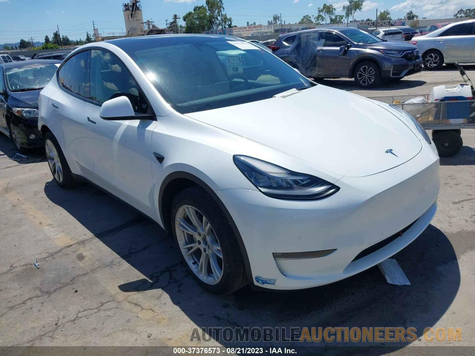 5YJYGDED2MF132511 TESLA MODEL Y 2021