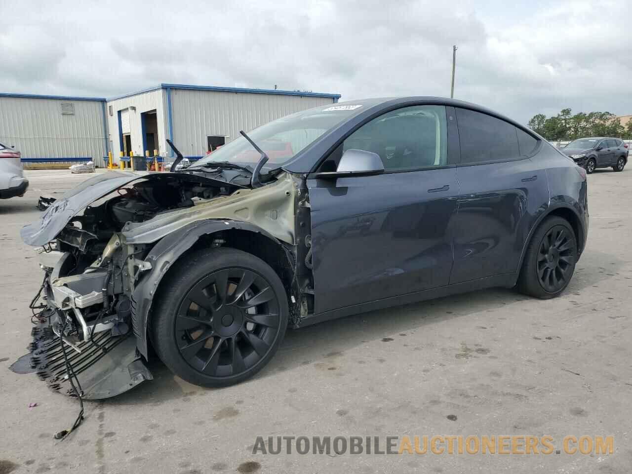 5YJYGDED3MF103695 TESLA MODEL Y 2021