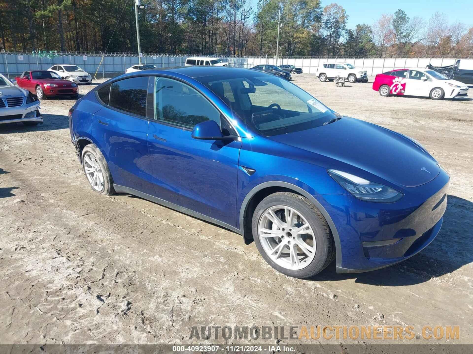 5YJYGDED3MF106337 TESLA MODEL Y 2021