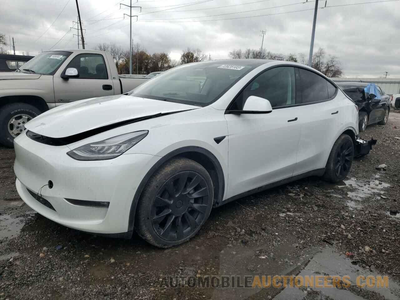 5YJYGDED3MF124160 TESLA MODEL Y 2021