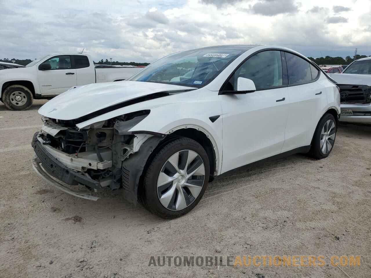 5YJYGDED3MF134168 TESLA MODEL Y 2021