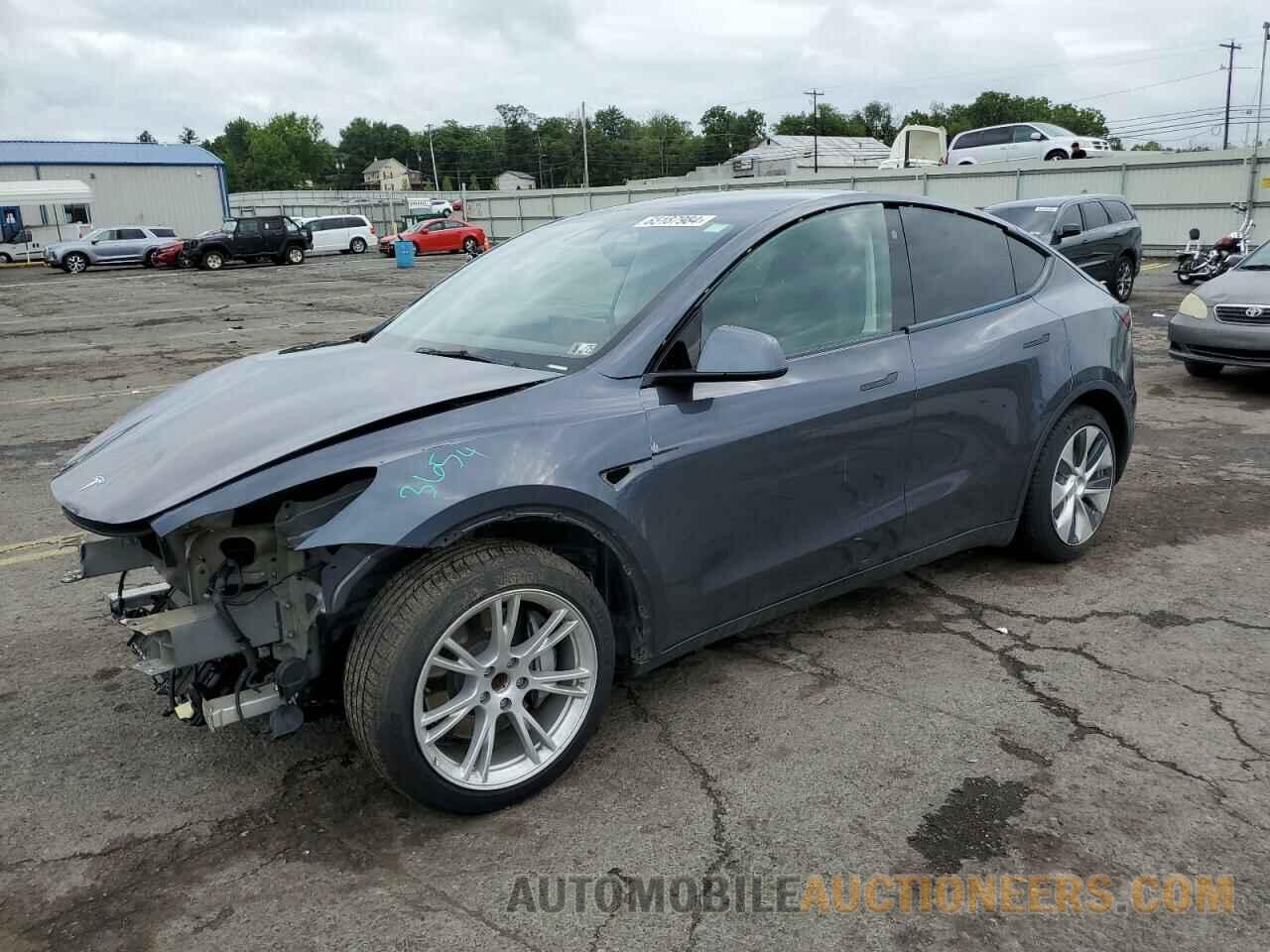 5YJYGDED4MF103883 TESLA MODEL Y 2021