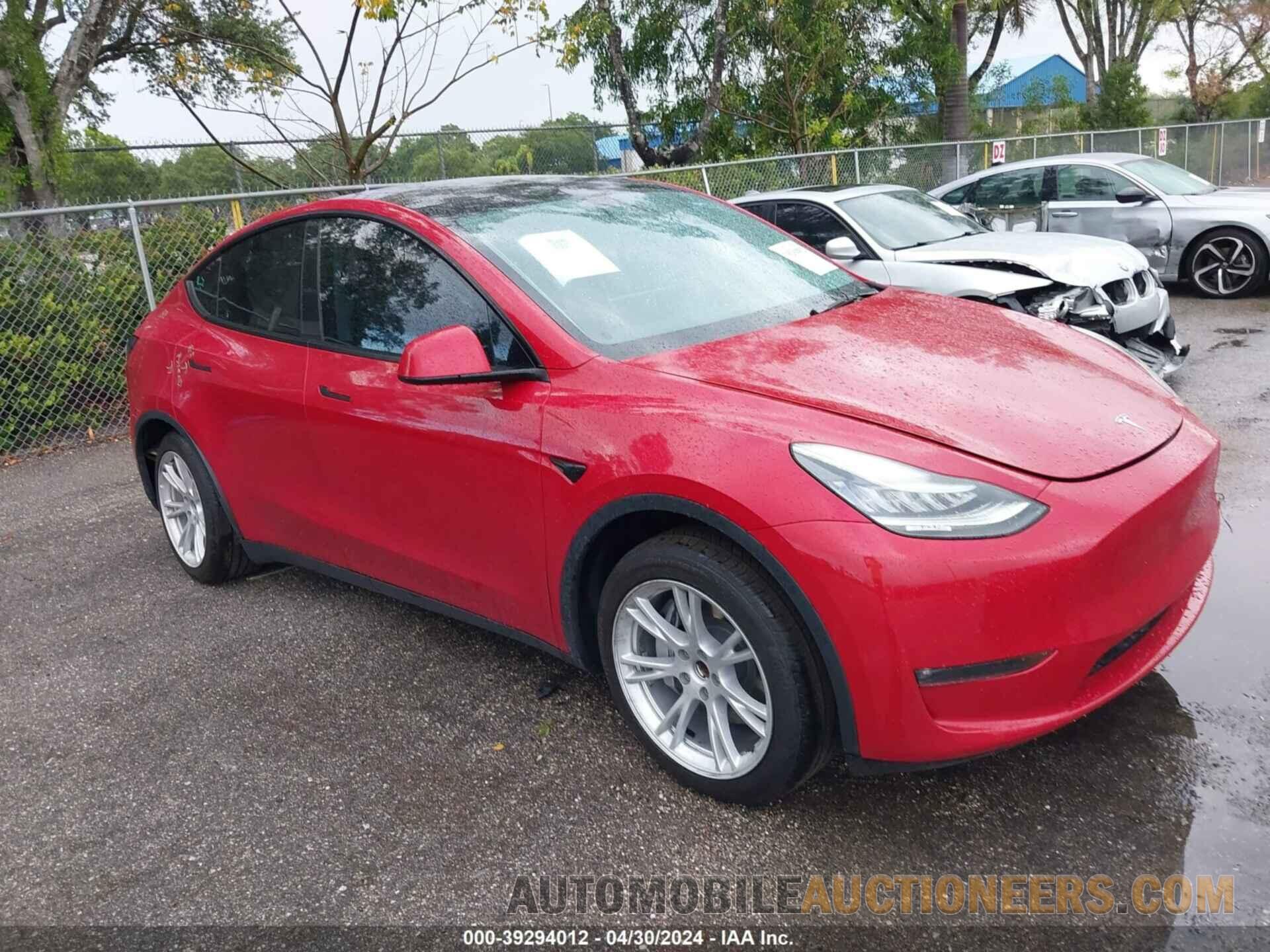 5YJYGDED4MF107674 TESLA MODEL Y 2021