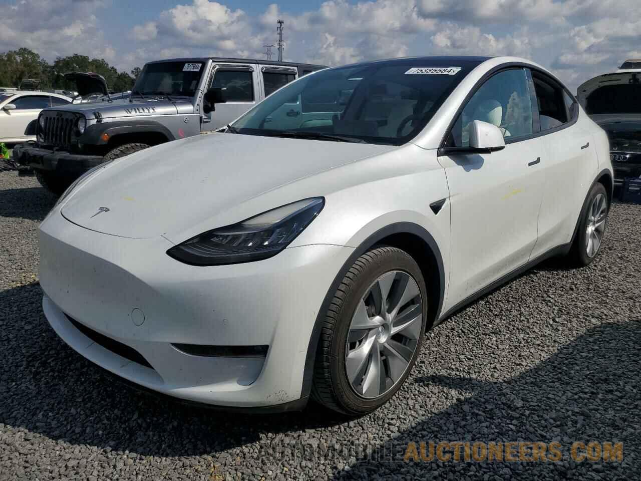 5YJYGDED4MF109165 TESLA MODEL Y 2021