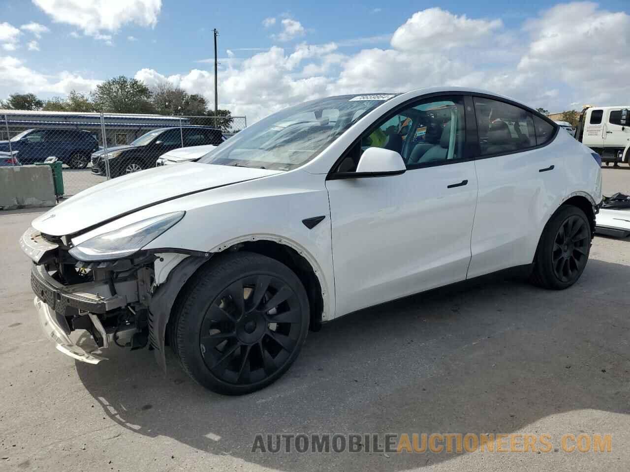 5YJYGDED5MF125892 TESLA MODEL Y 2021