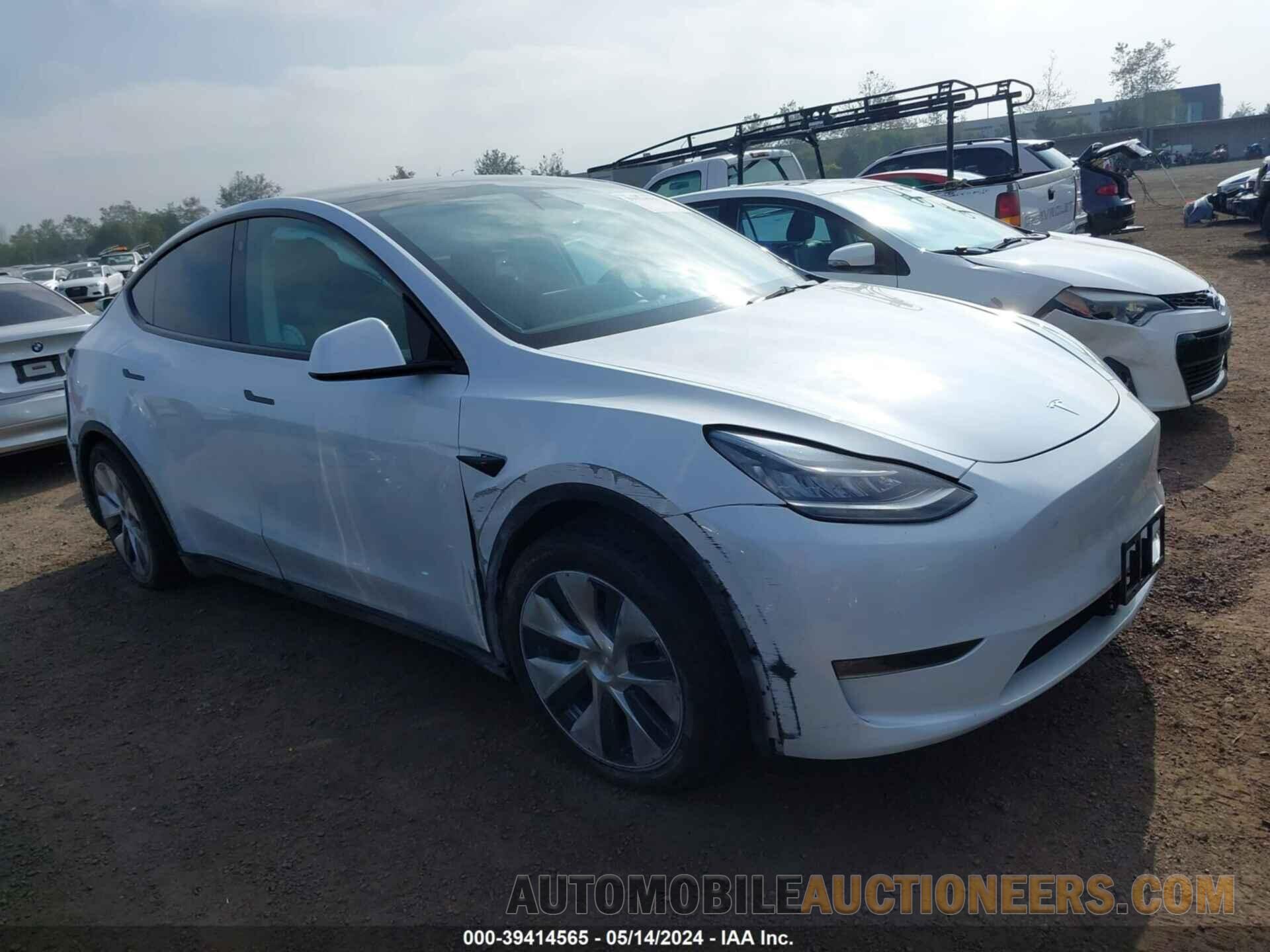 5YJYGDED6MF163275 TESLA MODEL Y 2021