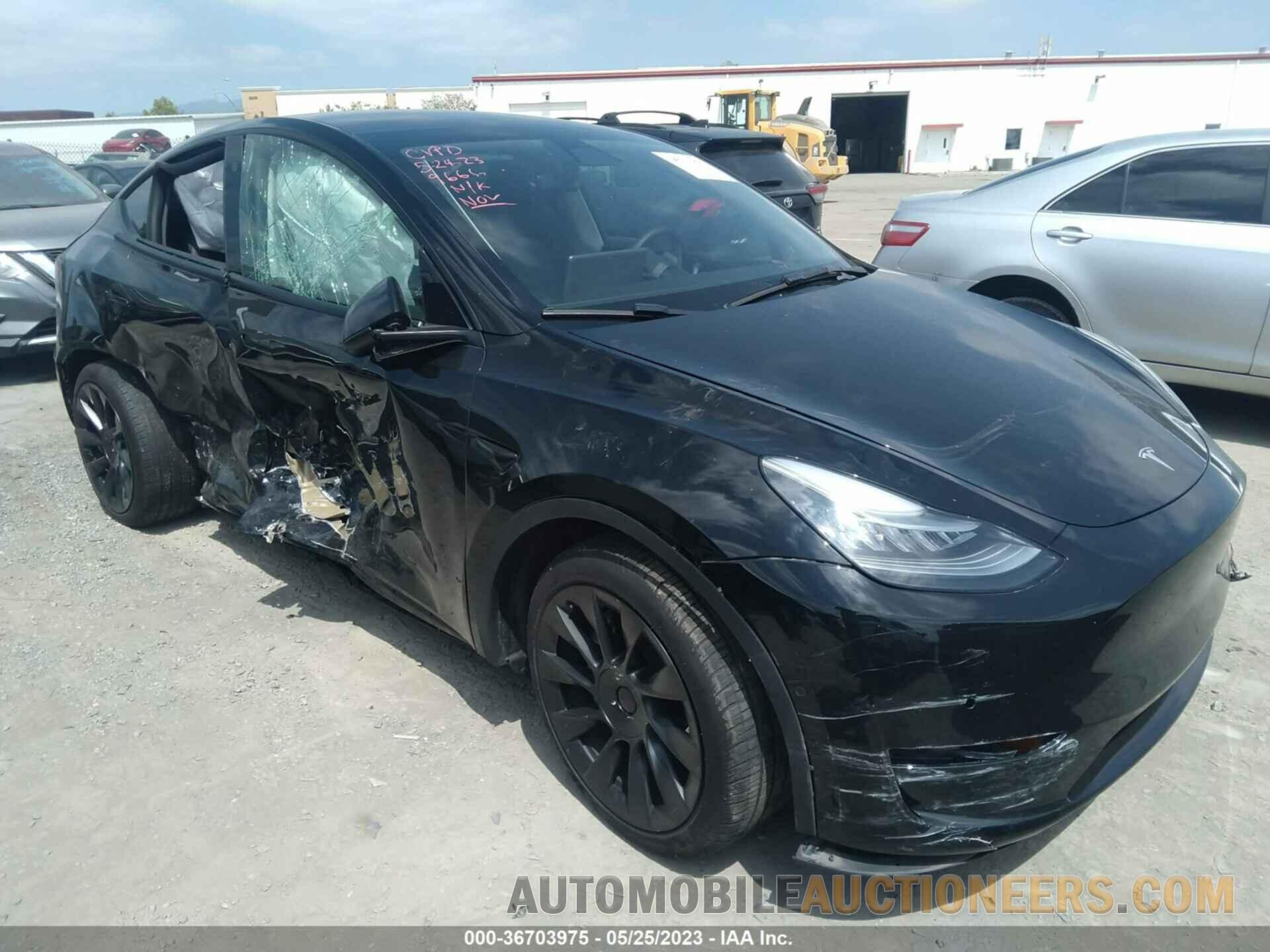 5YJYGDED7MF112819 TESLA MODEL Y 2021