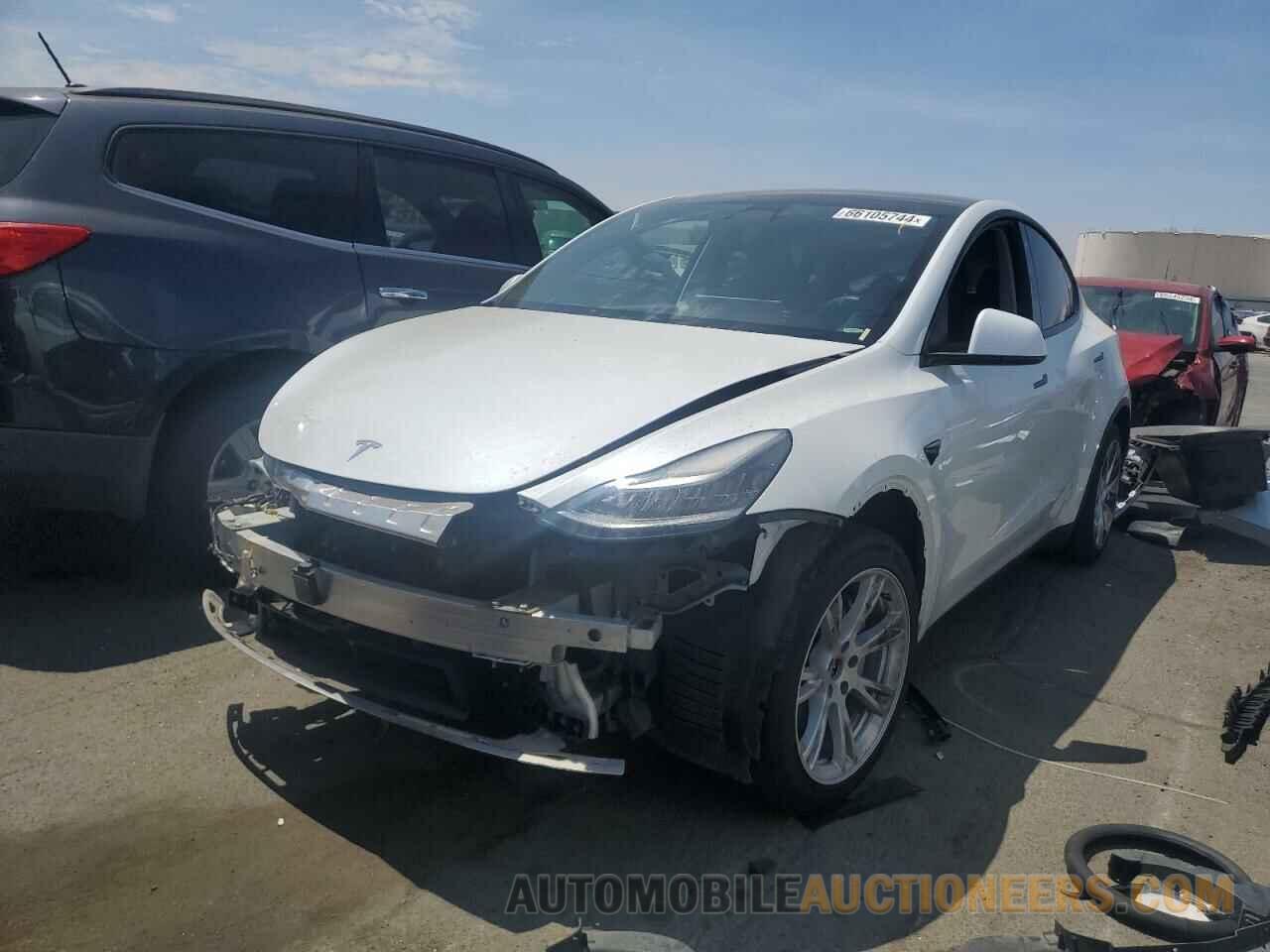 5YJYGDED8MF103627 TESLA MODEL Y 2021