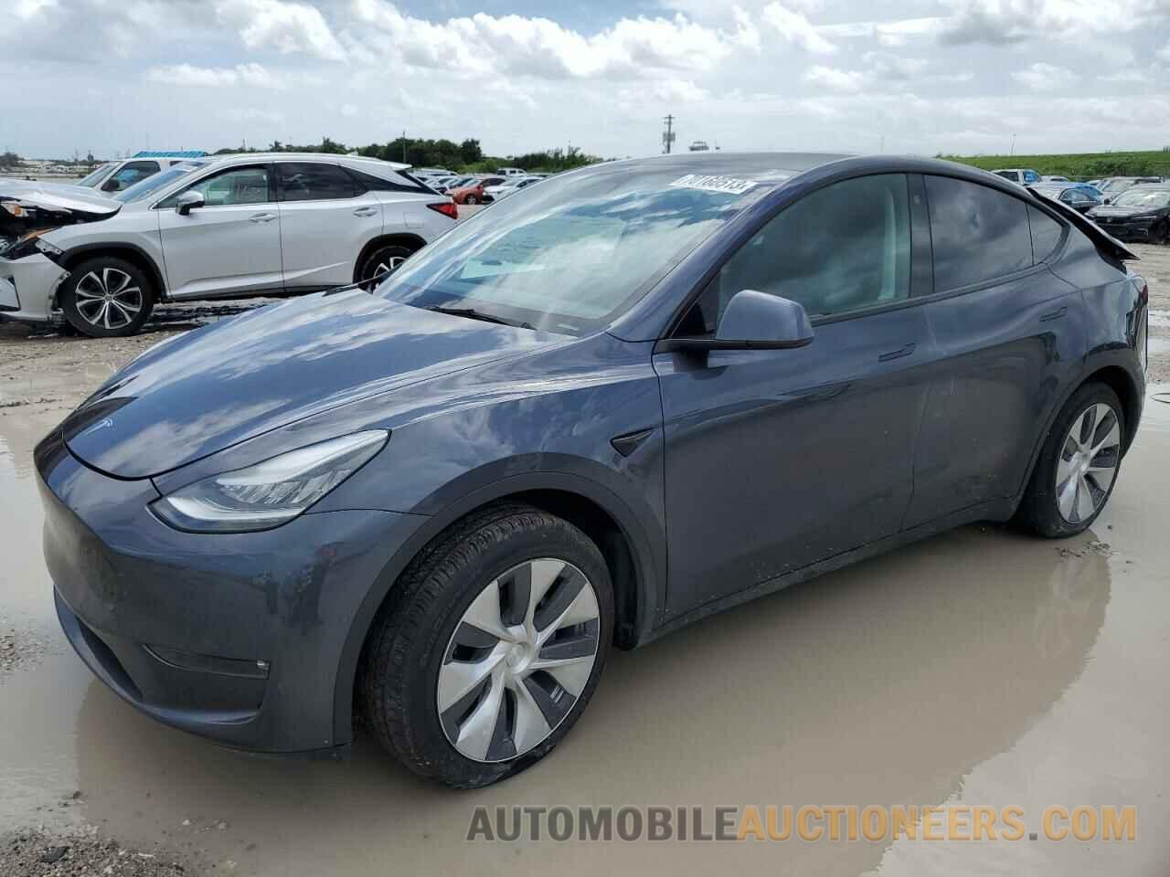 5YJYGDED8MF109699 TESLA MODEL Y 2021