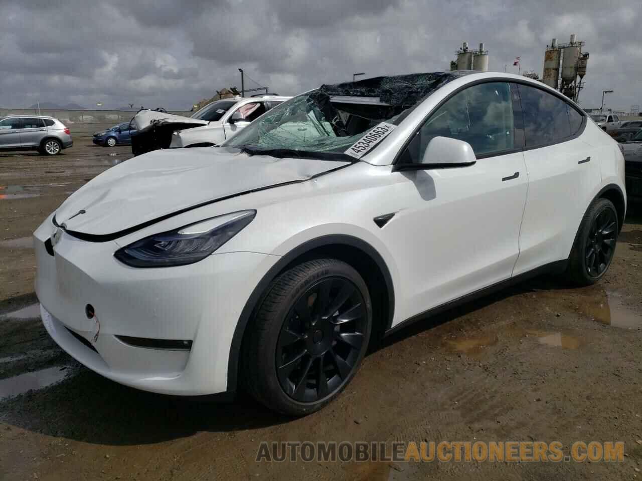 5YJYGDED8MF163164 TESLA MODEL Y 2021