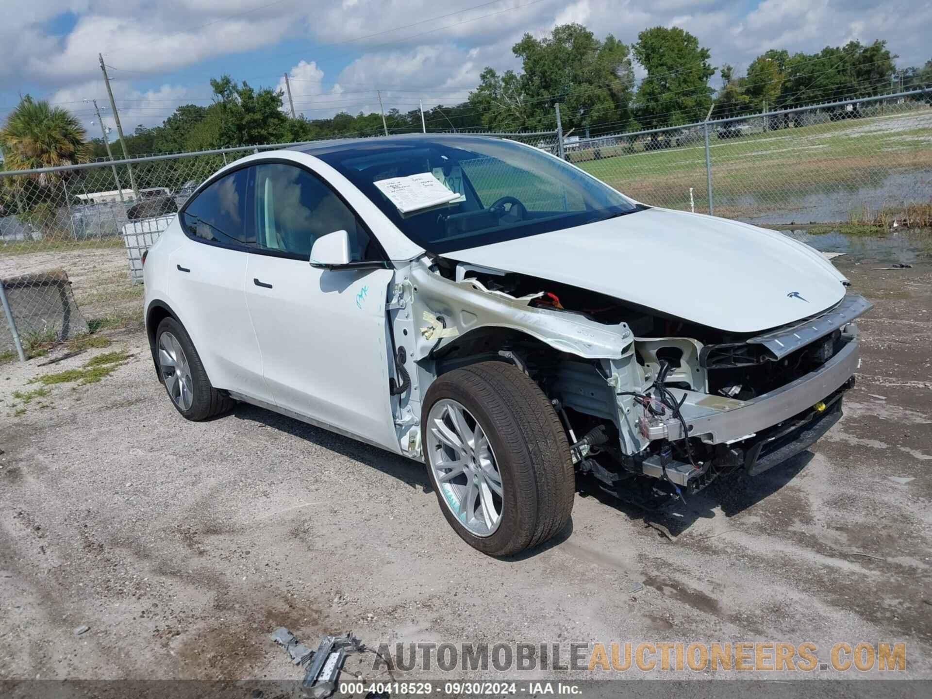 5YJYGDED9MF111297 TESLA MODEL Y 2021