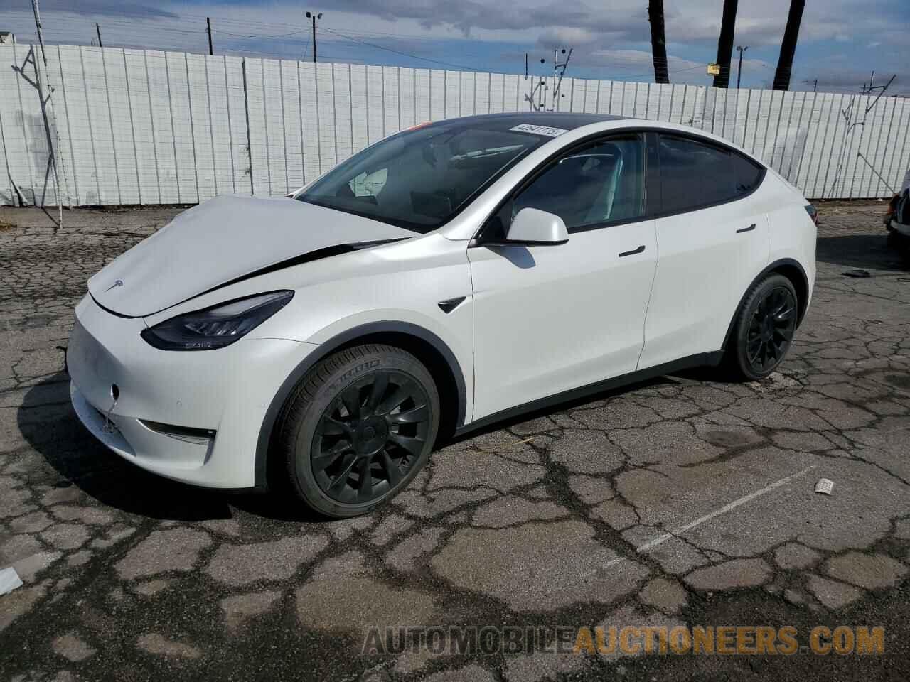 5YJYGDEDXMF112989 TESLA MODEL Y 2021