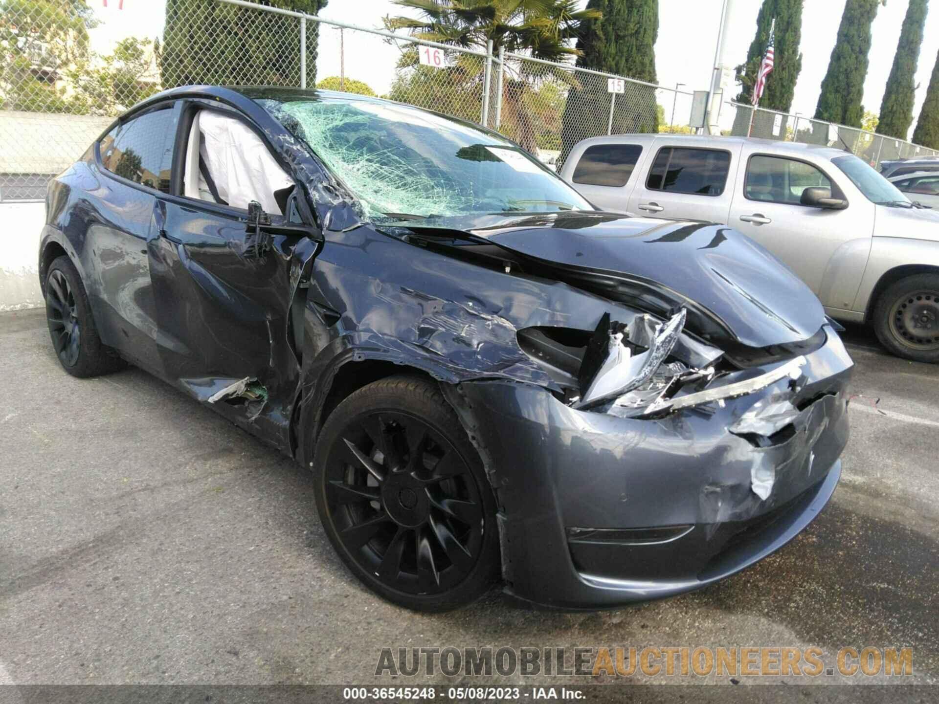 5YJYGDEE0LF004839 TESLA MODEL Y 2020