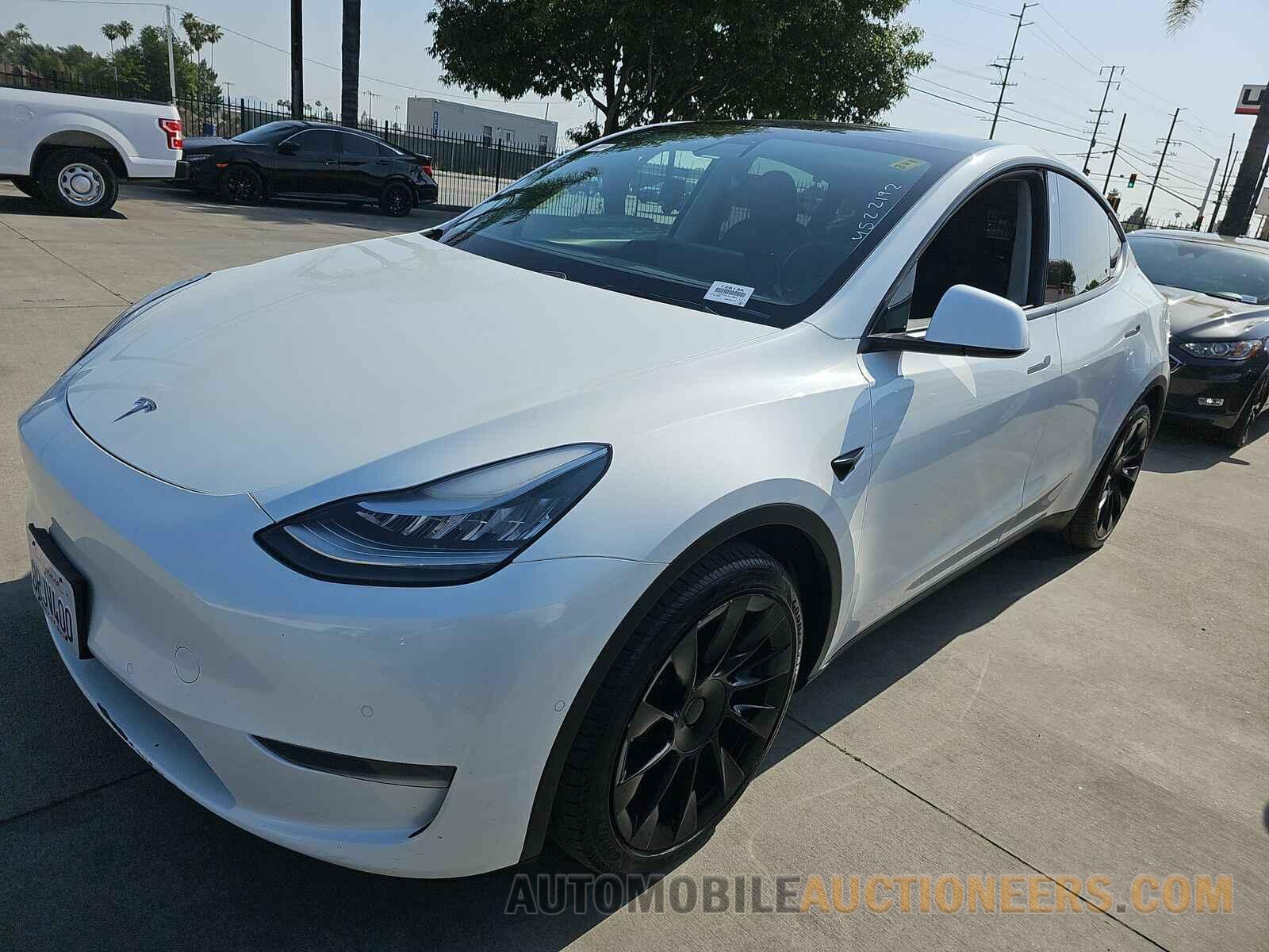 5YJYGDEE0LF010902 Tesla Mo 2020