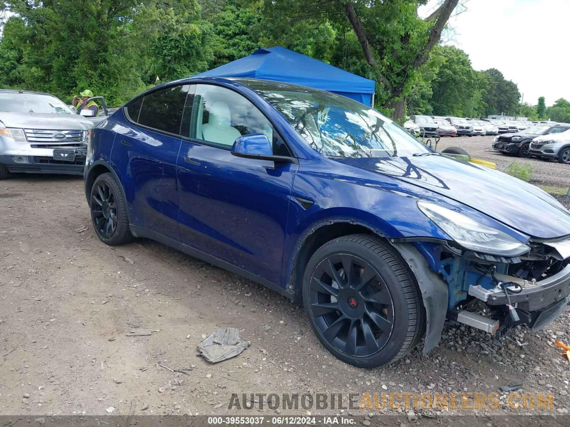 5YJYGDEE0LF025755 TESLA MODEL Y 2020