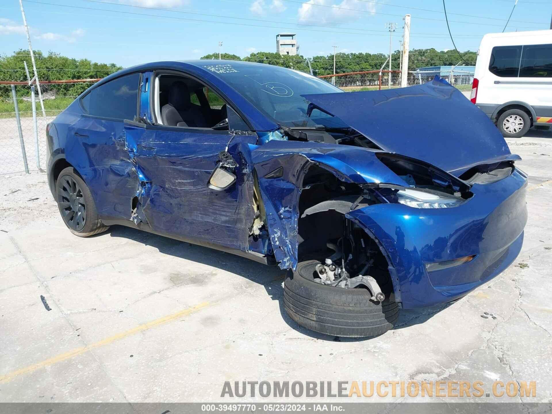 5YJYGDEE0LF029529 TESLA MODEL Y 2020