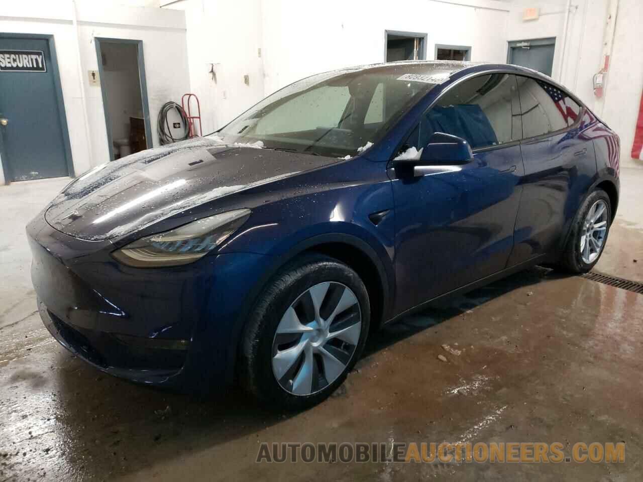 5YJYGDEE0MF063763 TESLA MODEL Y 2021