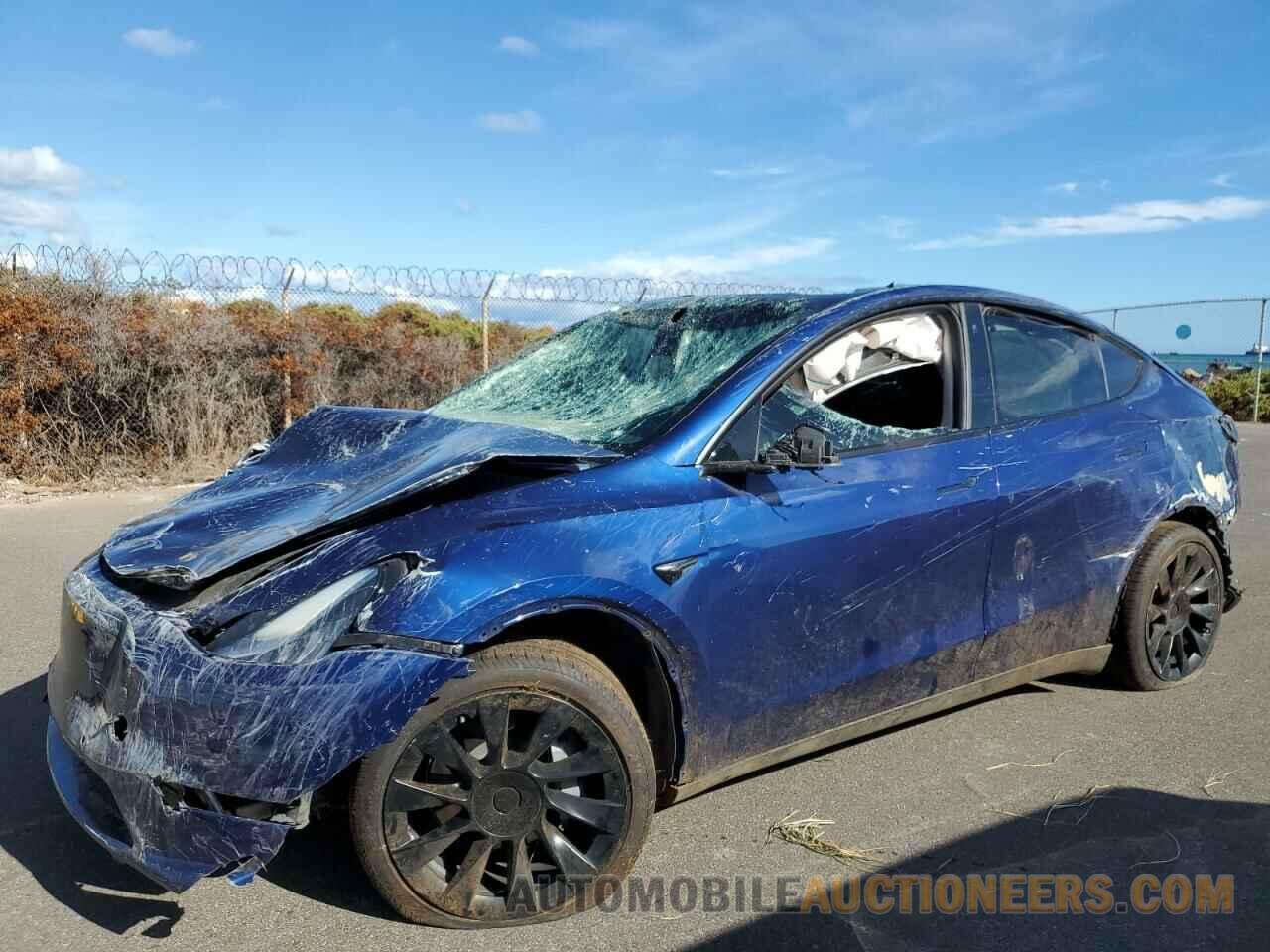 5YJYGDEE0MF082944 TESLA MODEL Y 2021