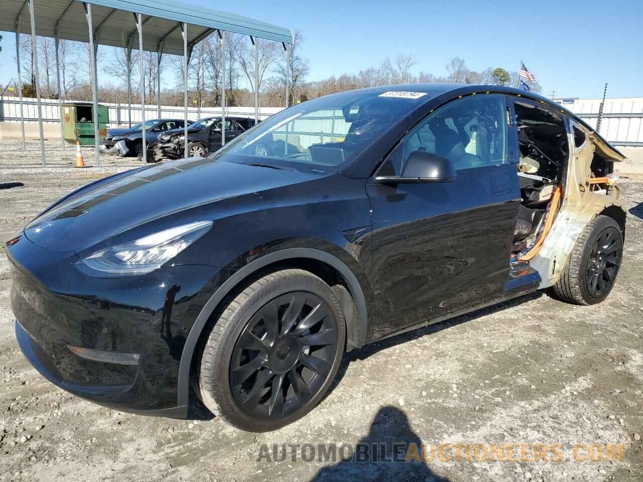 5YJYGDEE0MF092549 TESLA MODEL Y 2021